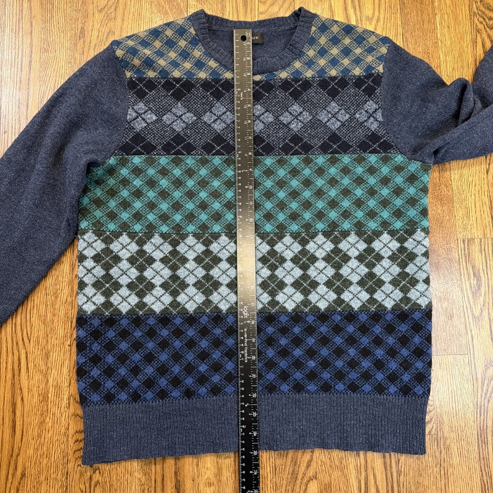 J Crew 100% LambsWool Crewneck Sweater Men's Medium Blue Argyle Diamond Preppy - Picture 8 of 10